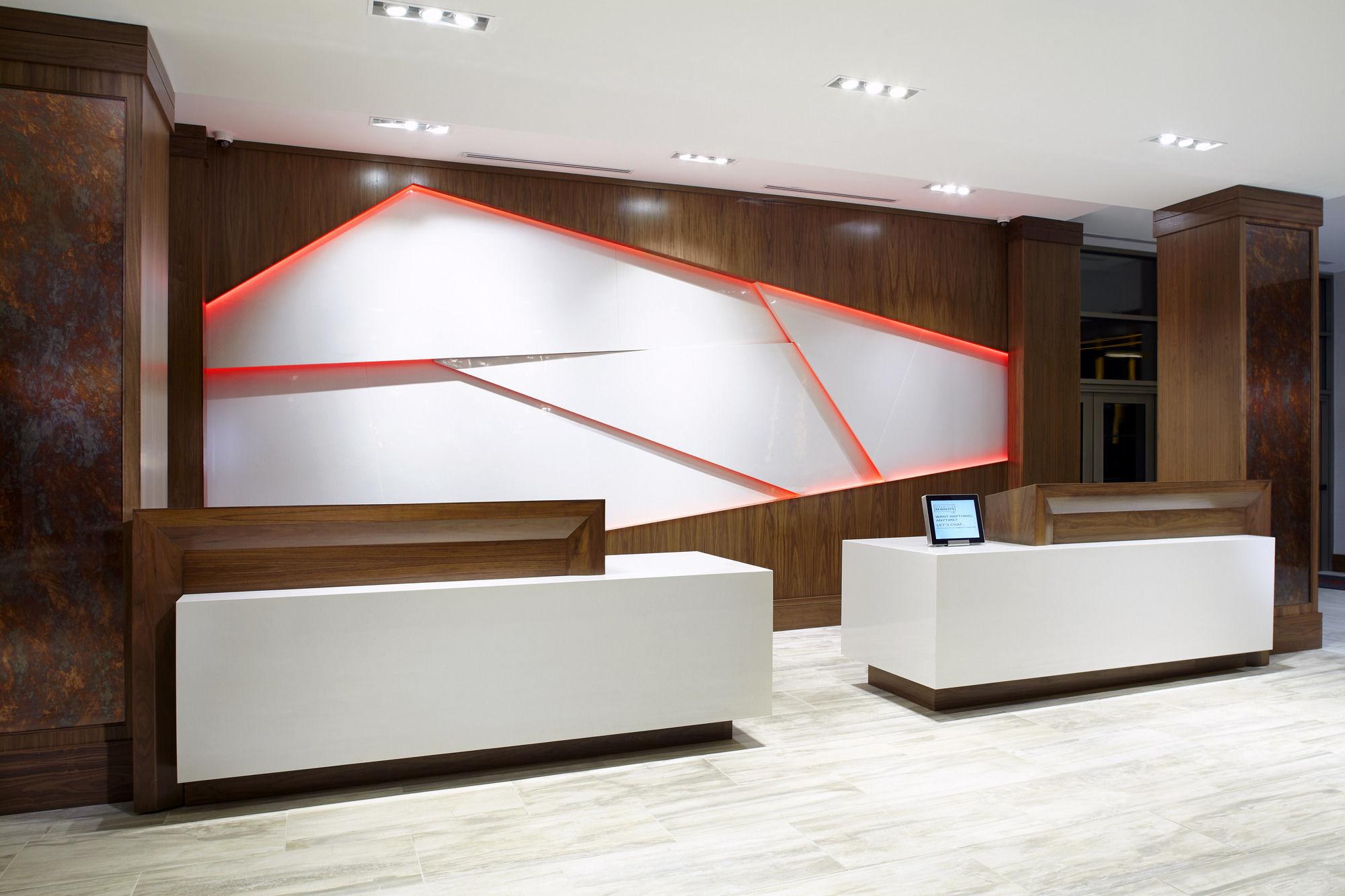 Raleigh Marriott Crabtree Valley Exterior photo