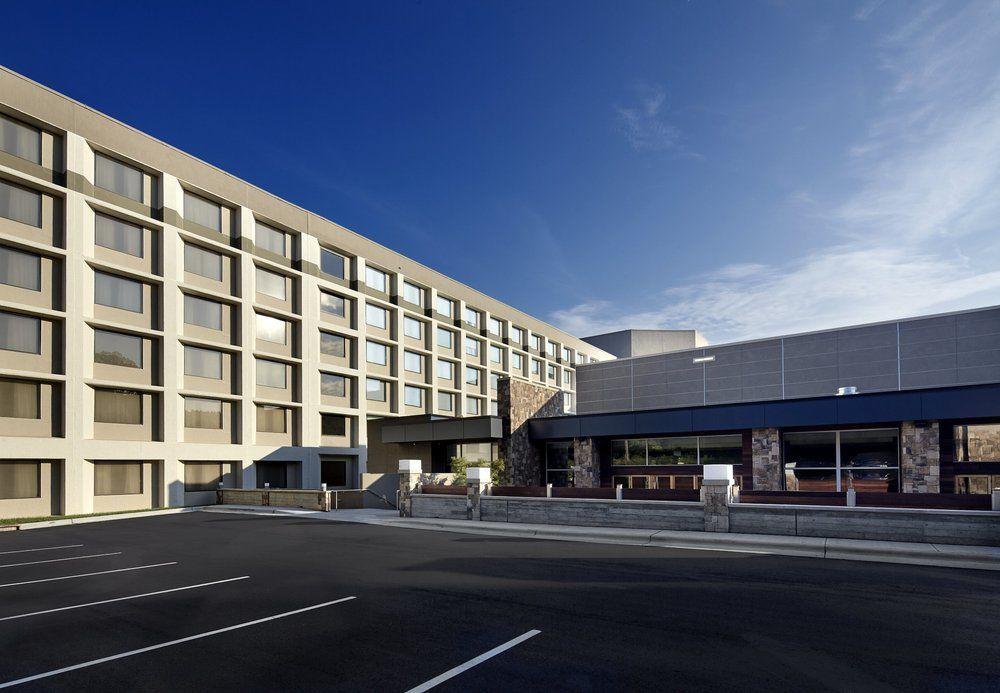 Raleigh Marriott Crabtree Valley Exterior photo