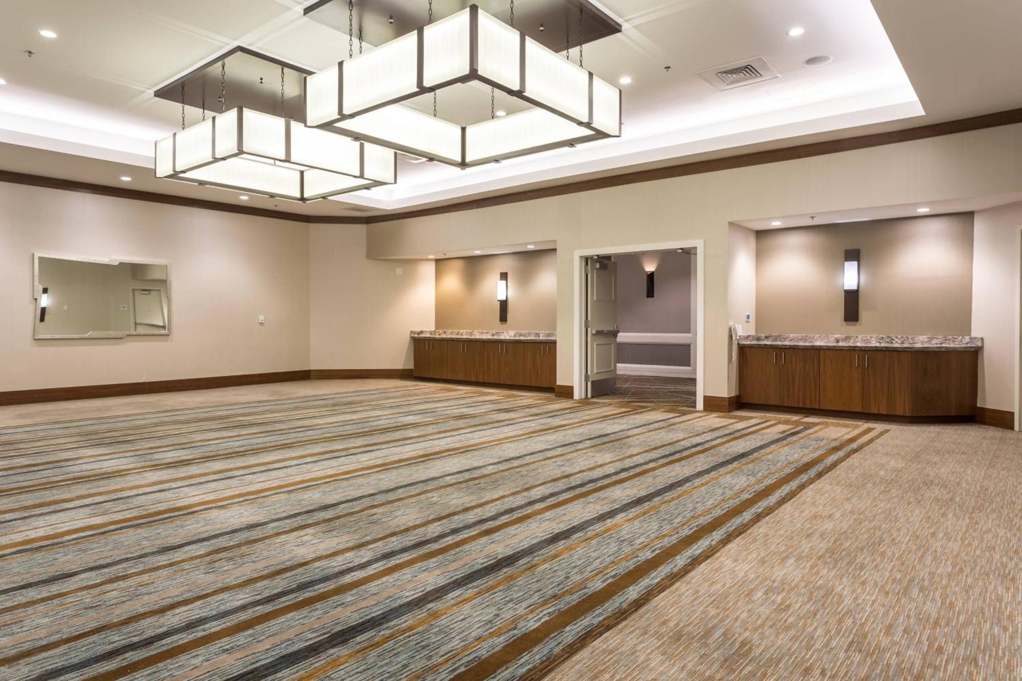 Raleigh Marriott Crabtree Valley Exterior photo