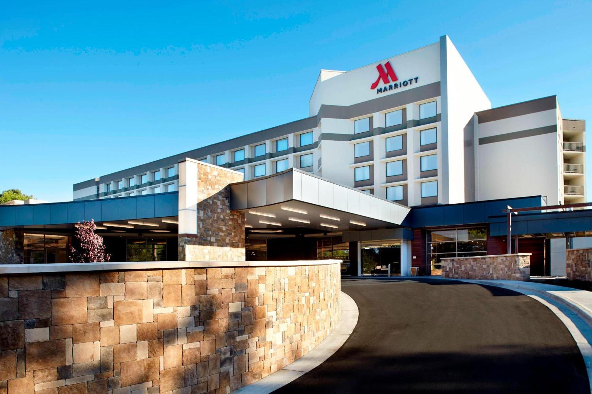 Raleigh Marriott Crabtree Valley Exterior photo