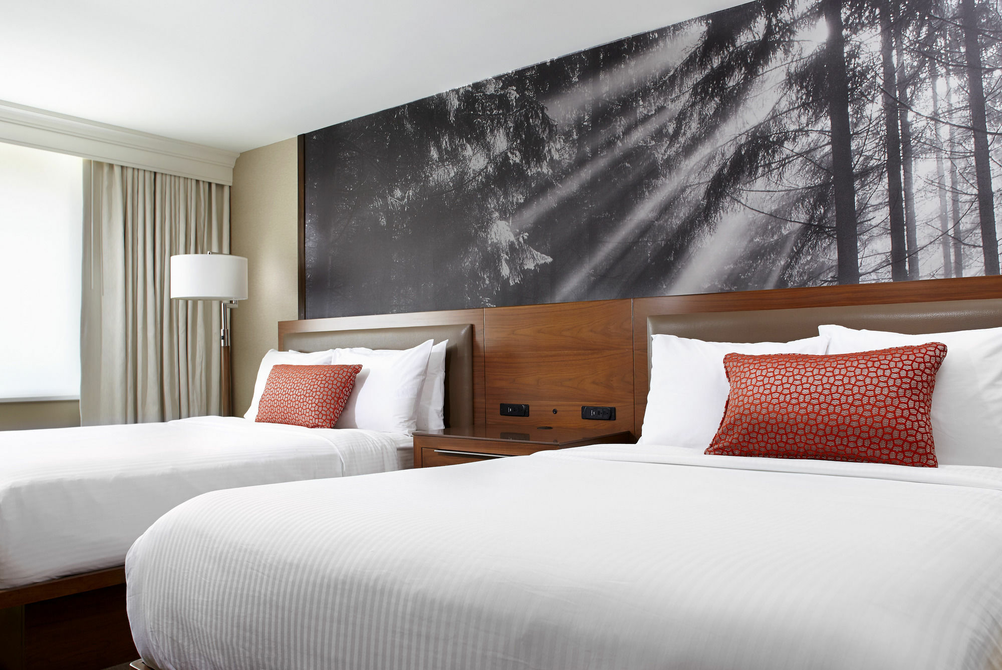Raleigh Marriott Crabtree Valley Exterior photo